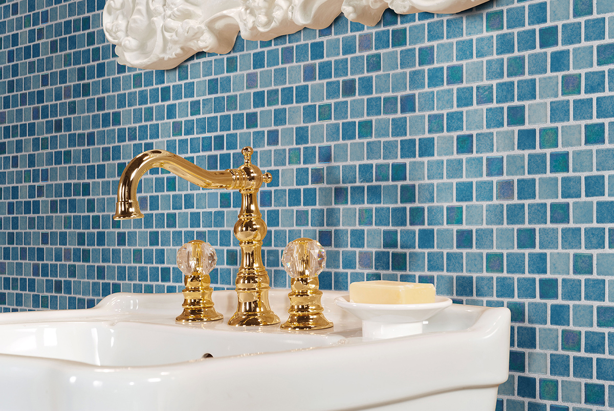 CARRIBEAN REEF GLASS TILE